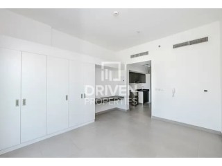 Ready To Move In Studio | Community View