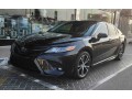 toyota-camry-se-2020-small-1