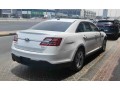 ford-taurus-2013-small-1