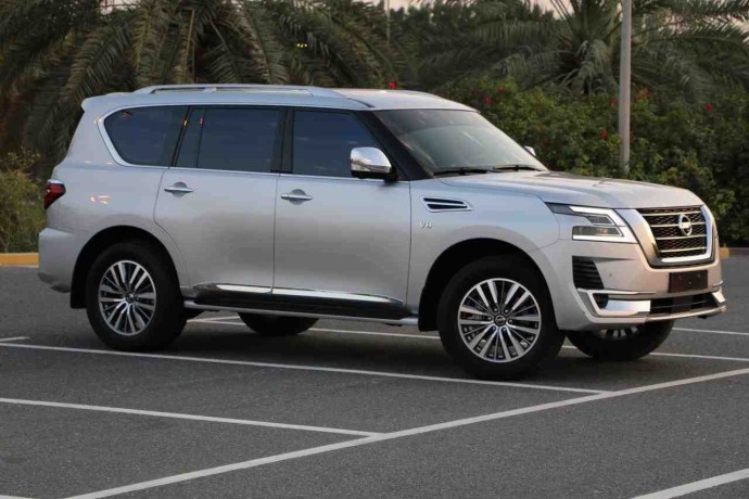 nissan-patrol-platinum-2021-big-3