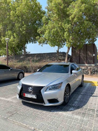 lexus-ls460-big-2