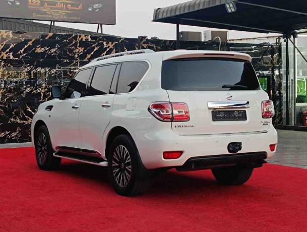 nissan-patrol-platinum-2014-big-3