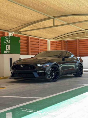 ford-mustang-gt-2020-big-0