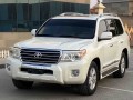 toyota-land-cruiser-gxr-2013-small-4