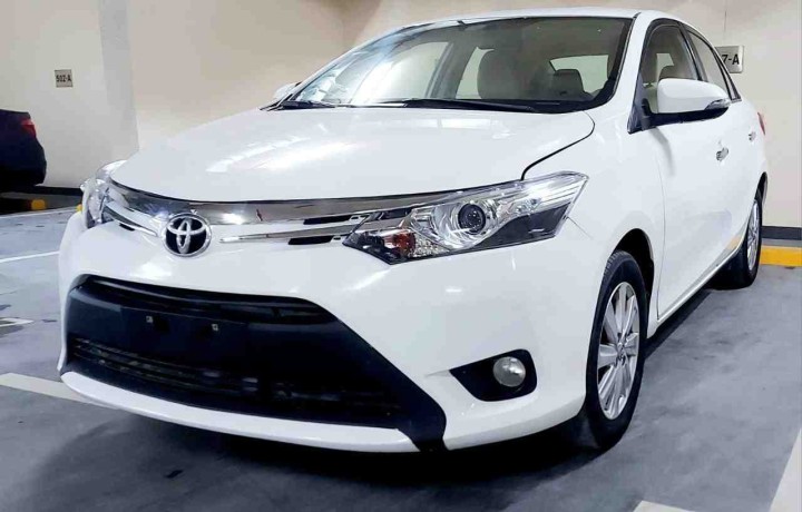 toyota-yaris-2014-big-1