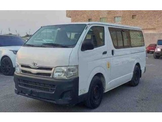 Toyota Hiace 2011