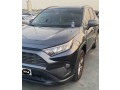 toyota-rav4-2019-small-0