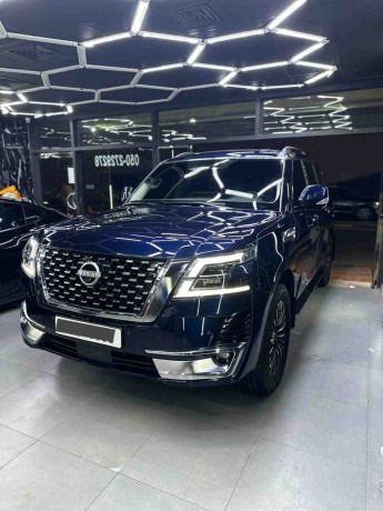 nissan-armada-2022-big-0