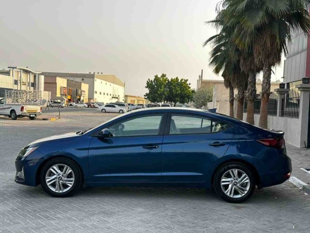 hyundai-elantra-2020-big-2