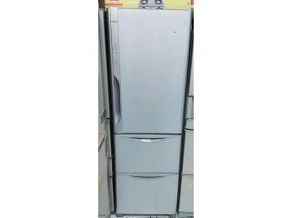 Hitachi refrigerator