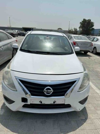 nissan-sunny-2015-big-2