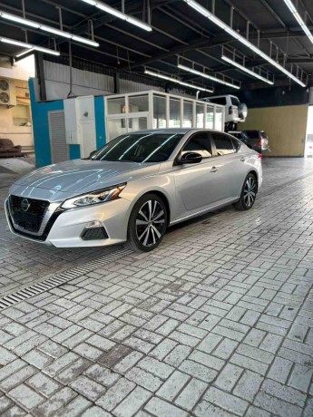 nissan-altima-sr-2020-big-1