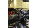 toyota-tundra-2011-small-2