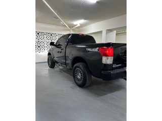 Toyota Tundra 2011