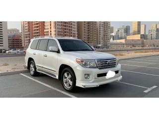 Toyota Land Cruiser GXR 2014