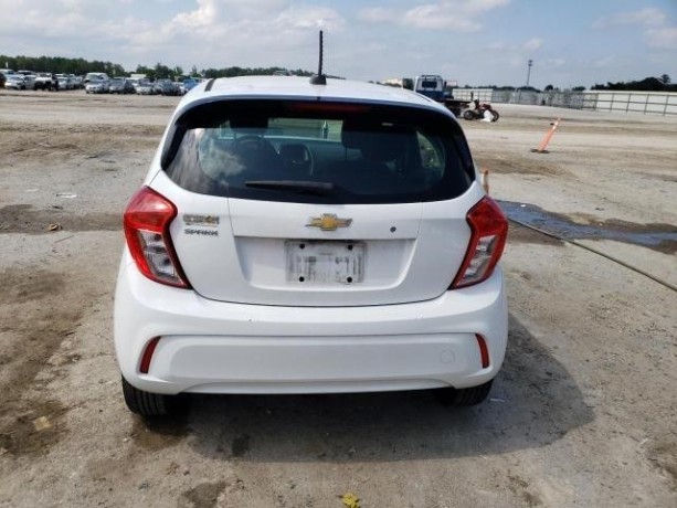 chevrolet-spark-ls-2019-big-9