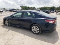 toyota-camry-le-2020-small-4