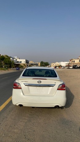 nissan-altima-2015-big-6