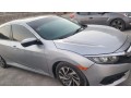 honda-civic-2017-small-0