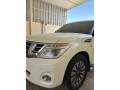 nissan-patrol-2015-small-7