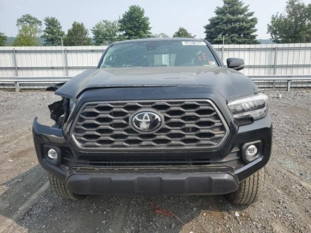 toyota-tacoma-double-cab-2021-big-5