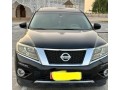 nissan-pathfinder-2014-small-0