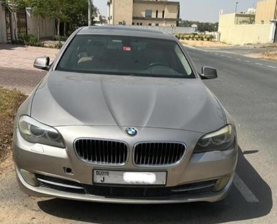 bmw-523i-2012-big-0