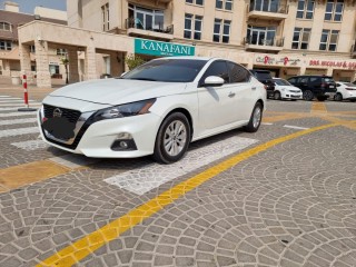 Nissan Altima 2022