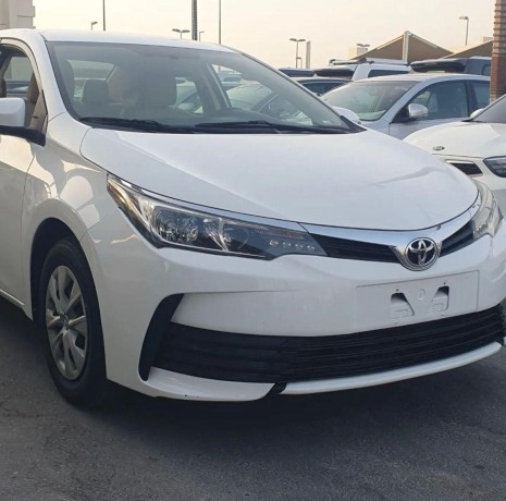 toyota-corolla-2017-big-4