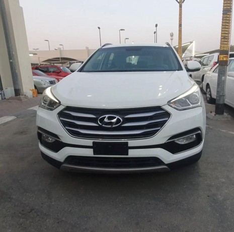 hyundai-santa-fe-2018-big-0