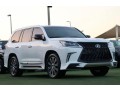 lexus-lx570-2016-small-0