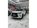 lexus-lx570-2019-small-1