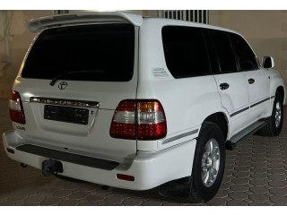 Toyota Land Cruiser GXR 2000