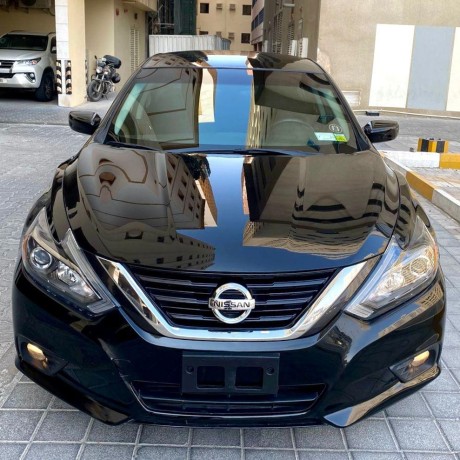 nissan-altima-sr-2018-big-0