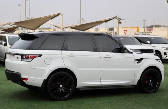 range-rover-sport-2015-big-0