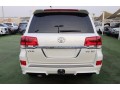 toyota-land-cruiser-vxr-2016-small-0