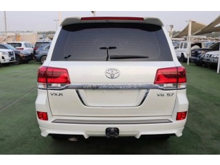 Toyota Land Cruiser VXR 2016