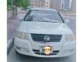 nissan-sunny-2010-small-0