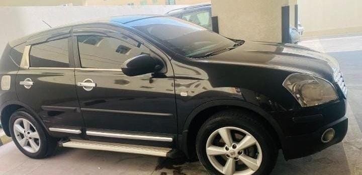 nissan-qashqai-2008-big-0