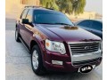 ford-explorer-2010-small-0