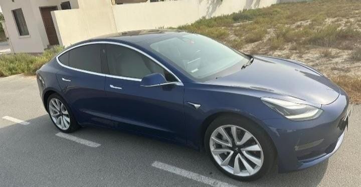 tesla-model-3-2020-big-0