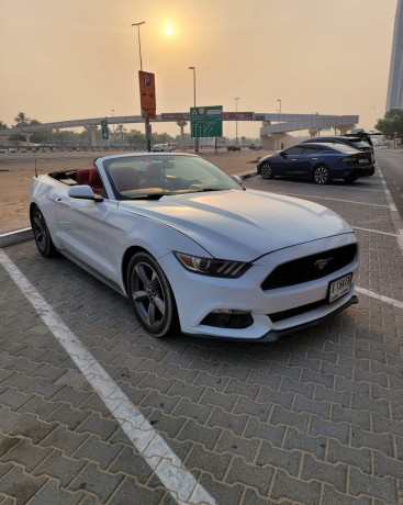 ford-mustang-2015-big-3