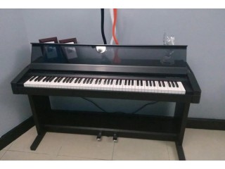 Piano for sale