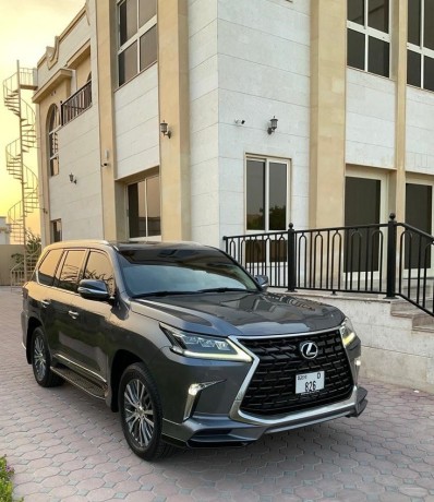 lexus-lx570-v8-57l-full-options-model-2017-big-0