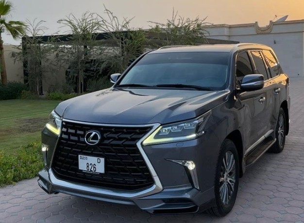 lexus-lx570-v8-57l-full-options-model-2017-big-3