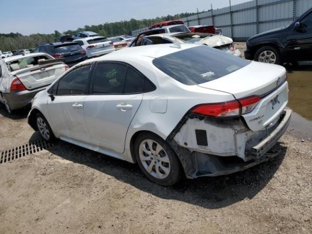 2020-toyota-corolla-le-big-5