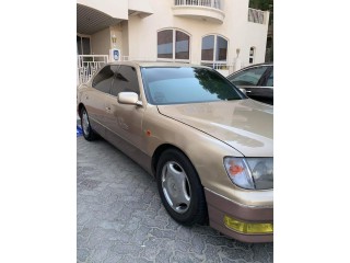 Lexus LS400 1999