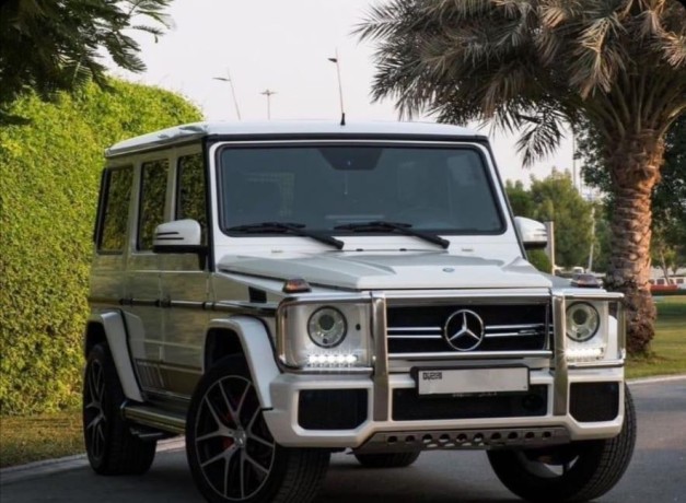 mercedes-g63-2015-big-0