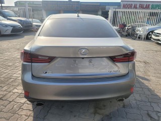 Lexus IS250 2015