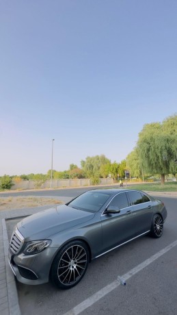 mercedes-e200-2017-big-4